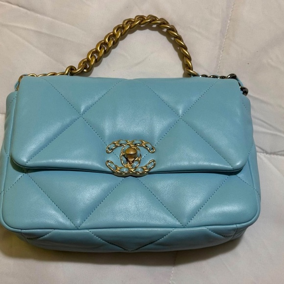 RARE! BRAND NEW NEON BLUE CHANEL 19 BAG GORGEOUS!! - Picture 6 of 16